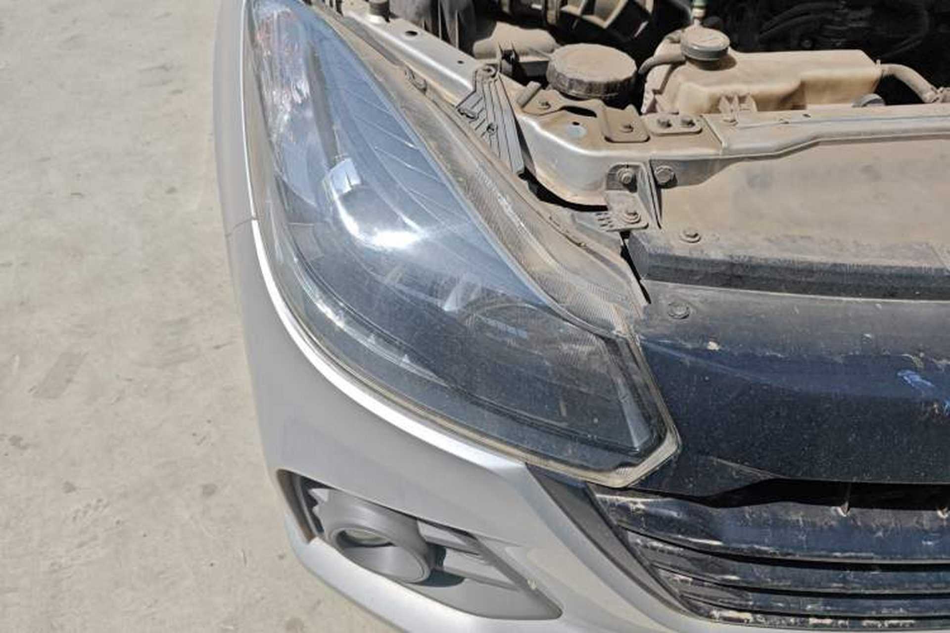 Used JMC Baodian 2020 2.5T Diesel Two-Wheel Drive Comfort Edition Standard Wheelbase JX4D25A6L Right Front Headlight