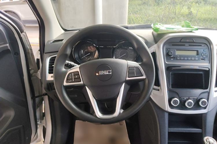 Used JMC Baodian 2020 2.5T Diesel Two-Wheel Drive Comfort Edition Long Wheelbase JX4D25A6L Steering Wheel