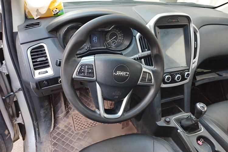 Used JMC Baodian 2020 2.5T Diesel 4x4 Comfort Edition Long Wheelbase JX4D25A6L Steering Wheel