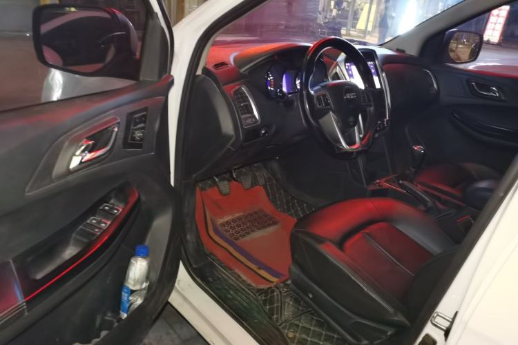 Used JMC Baodian 2020 2.5T Diesel 4x4 Comfort Edition Long Wheelbase JX4D25A6L Driver Seat
