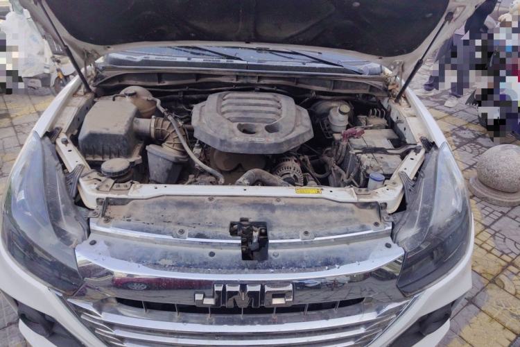 Used JMC Baodian 2020 1.8T Gasoline Two-Wheel Drive Comfort Edition Long Wheelbase JX4G18A6L Engine Bay
