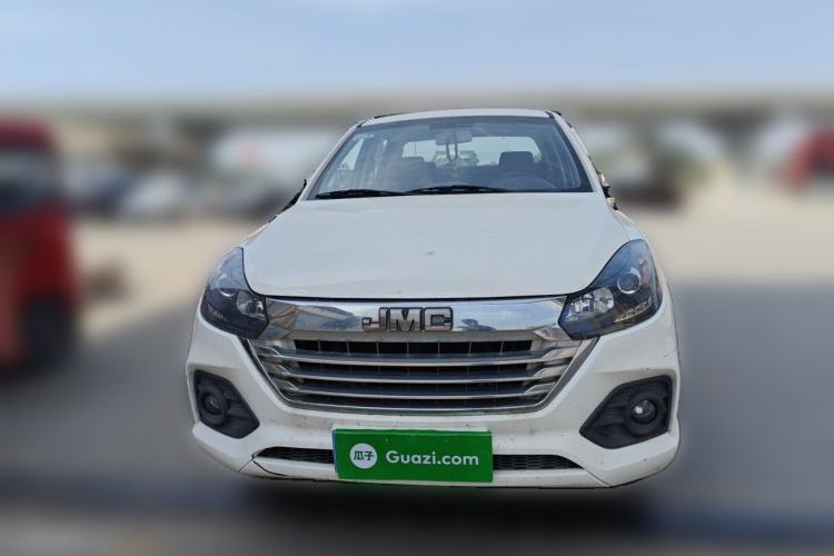 Used JMC Baodian 2020 2.5T Diesel Two-Wheel Drive Comfort Edition Long Wheelbase JX4D25A6L Front