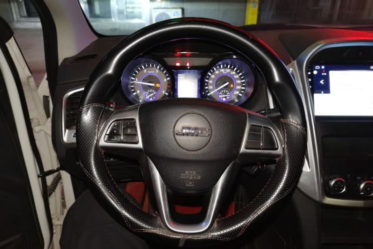 Used JMC Baodian 2020 2.5T Diesel 4x4 Comfort Edition Long Wheelbase JX4D25A6L Steering Wheel