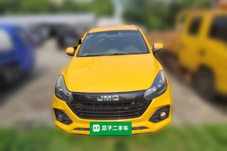 Used JMC Baodian 2020 2.5T Diesel Two-Wheel Drive Comfort Edition Long Wheelbase JX4D25A6L Front