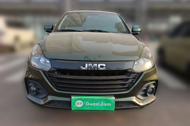 Used JMC Baodian 2022 2.5T Diesel 2WD Comfort Edition with Flat Bed and Extended Wheelbase – JX4D25A6L Exterior 1