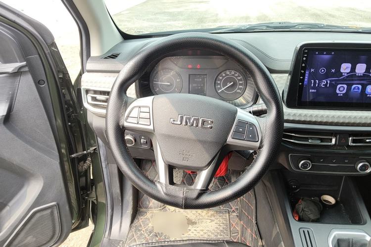 Used JMC Baodian 2022 2.5T Diesel 4x4 Comfort Edition Long Wheelbase JX4D25A6L Steering Wheel