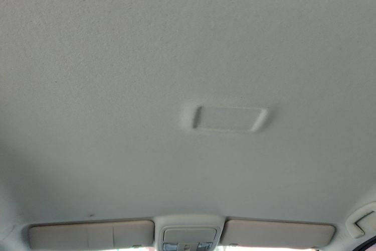 Used JMC Baodian 2022 2.5T Diesel 2WD Comfort Edition with Flat Bed and Extended Wheelbase – JX4D25A6L Headliner