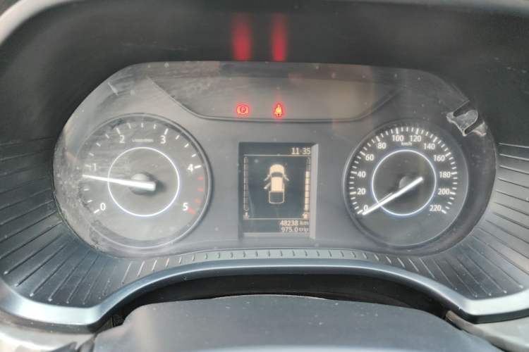 Used JMC Baodian 2022 2.5T Diesel 2WD Comfort Edition with Flat Bed and Extended Wheelbase – JX4D25A6L Instrument Cluster