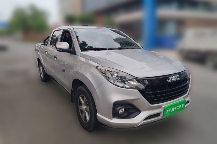 Used JMC Baodian 2022 2.5T Diesel Two-Wheel Drive Comfort Edition Long Wheelbase JX4D25A6L Front Right 45 Deg
