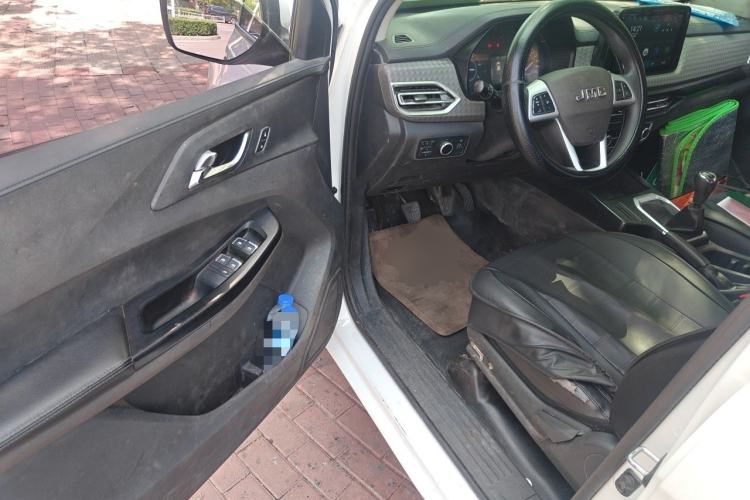 Used JMC Baodian 2022 2.5T Diesel 4x4 Comfort Edition Standard Wheelbase JX4D25A6L Driver Seat