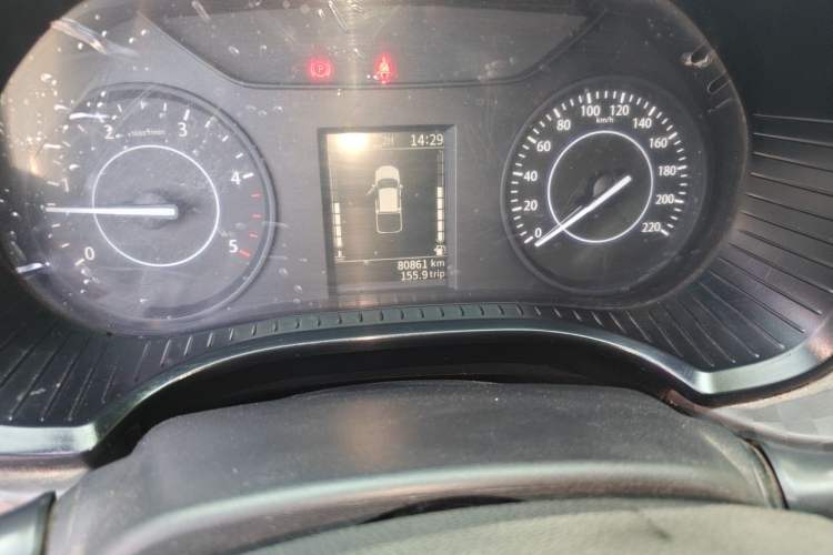 Used JMC Baodian 2022 2.5T Diesel 4x4 Comfort Edition Standard Wheelbase JX4D25A6L Odometer Close Up