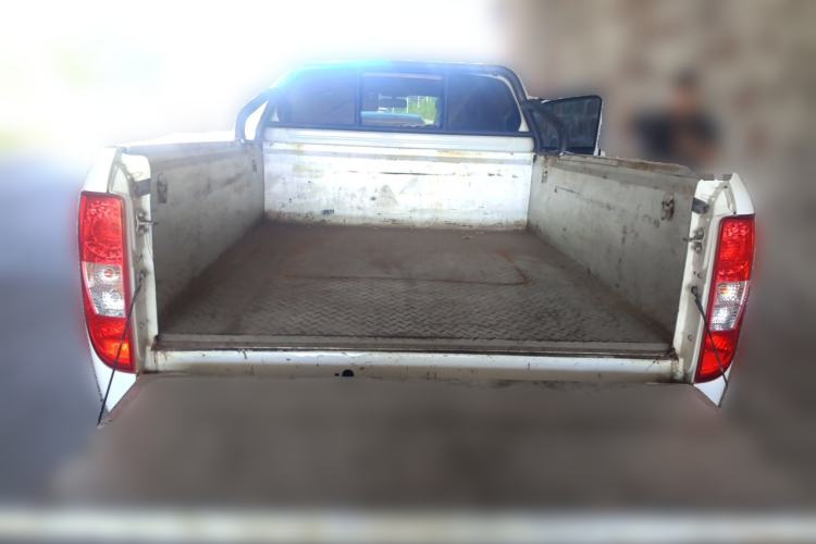 Used JMC Baodian 2022 2.5T Diesel 2WD Comfort Edition with Flat Bed and Extended Wheelbase – JX4D25A6L Trunk