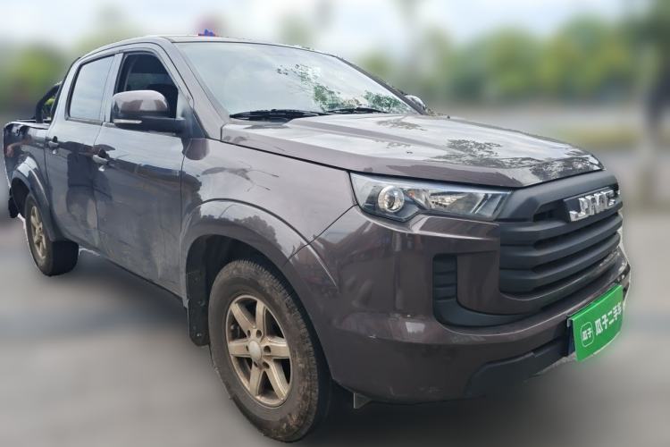 Used JMC Baodian 2023 2.5T Diesel Two-Wheel Drive Comfort Edition Standard Wheelbase JX4D25A6L Front Right 45 Deg