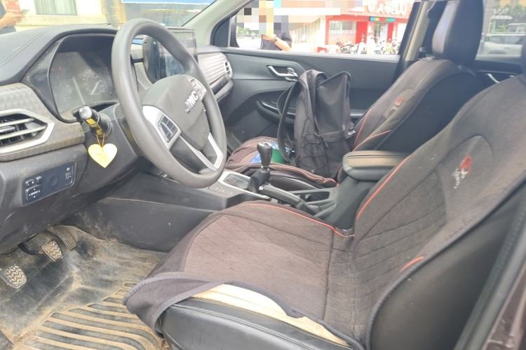 Used JMC Baodian 2023 2.5T Diesel Two-Wheel Drive Comfort Edition Standard Wheelbase JX4D25A6L Left Front Seat