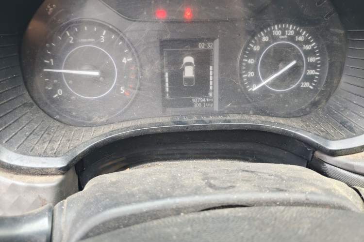 Used JMC Baodian 2023 2.5T Diesel Two-Wheel Drive Comfort Edition Standard Wheelbase JX4D25A6L Odometer Close Up