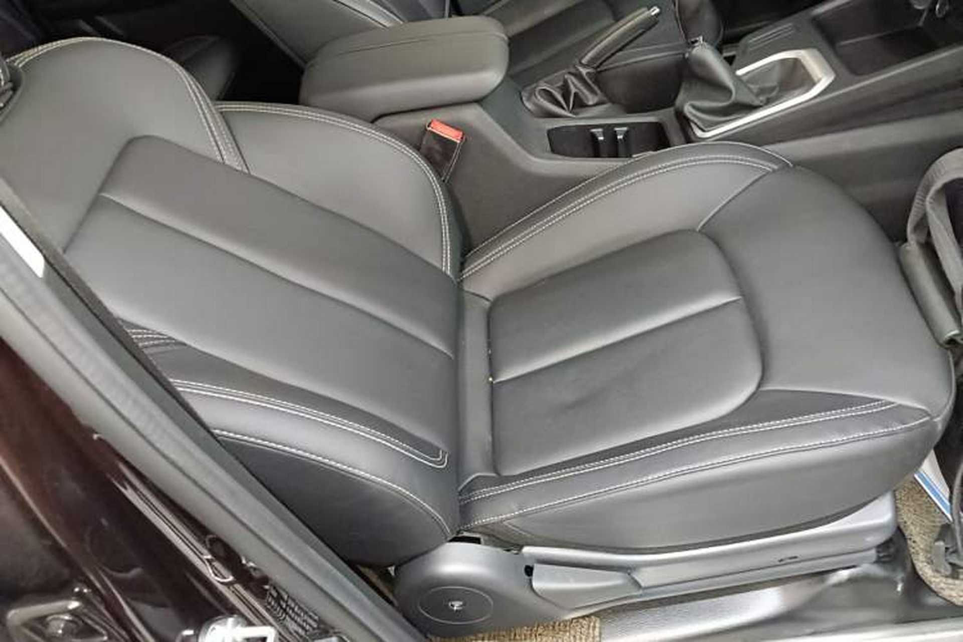 Used JMC Baodian 2023 2.5T Diesel 4x4 Comfort Edition Long Wheelbase JX4D25A6L Right Front Seat