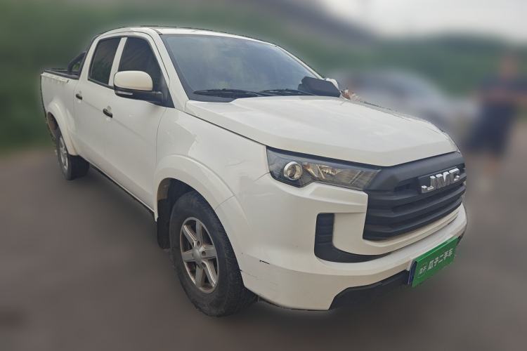 Used JMC Baodian 2023 2.5T Diesel Two-Wheel Drive Comfort Edition Flat-Base Cargo Bed Long Wheelbase JX4D25A6L Front Right 45 Deg