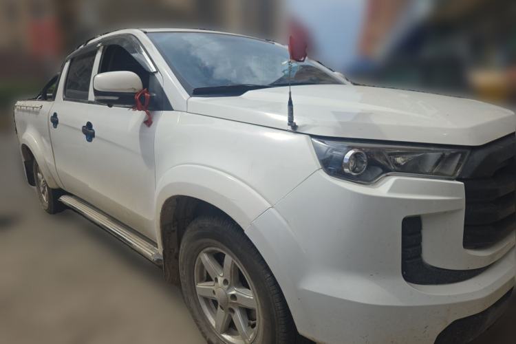 Used JMC Baodian 2023 2.5T Diesel 4x4 Comfort Edition Flat-Base Cargo Bed Long Wheelbase Model JX4D25A6L Front Right 45 Deg
