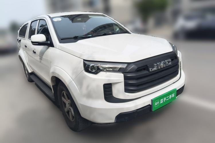 Used JMC Baodian 2023 2.5T Diesel Two-Wheel Drive Comfort Edition Standard Wheelbase JX4D25A6L Front Right 45 Deg