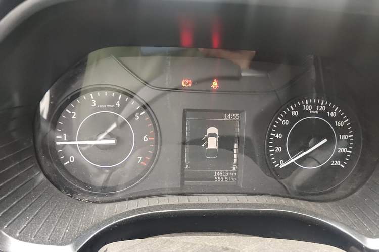 Used JMC Baodian 2023 1.8T Gasoline Two-Wheel Drive Comfort Edition Standard Wheelbase JX4G18A6L Instrument Cluster