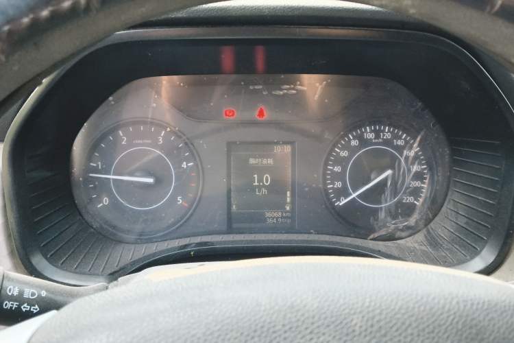 Used JMC Baodian 2023 2.5T Diesel Two-Wheel Drive Comfort Edition Flat-Base Cargo Bed Long Wheelbase JX4D25A6L Instrument Cluster