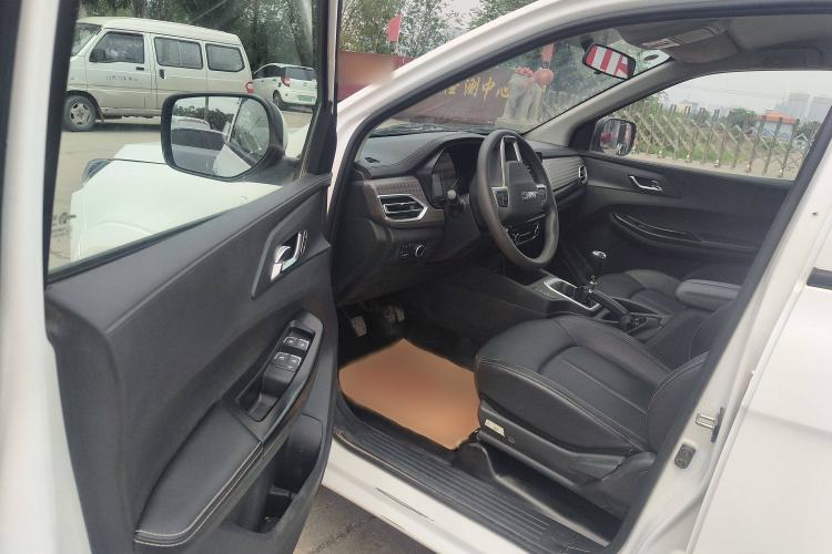 Used JMC Baodian 2023 2.5T Diesel 4x4 Comfort Edition Standard Wheelbase JX4D25A6L Interior 2