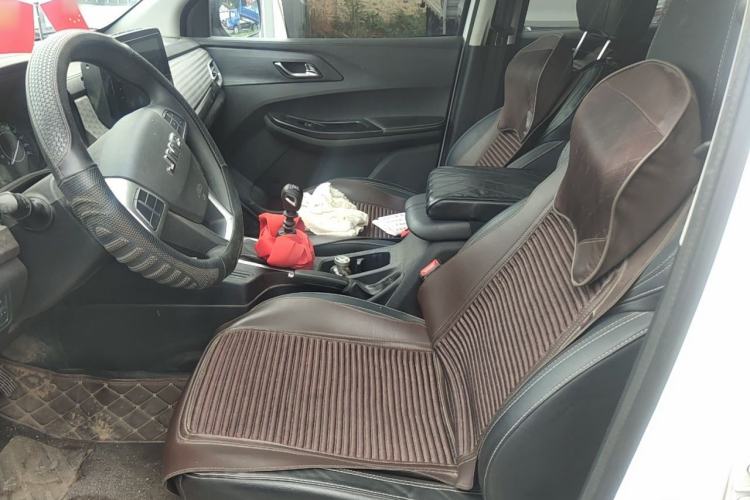 Used JMC Baodian 2023 1.8T Gasoline Two-Wheel Drive Comfort Edition Standard Wheelbase JX4G18A6L Left Front Seat