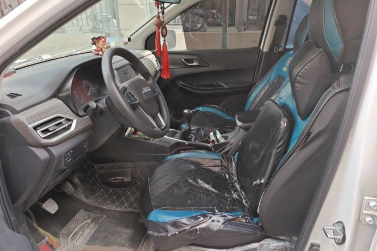 Used JMC Baodian 2023 2.5T Diesel Two-Wheel Drive Comfort Edition Standard Wheelbase JX4D25A6L Left Front Seat