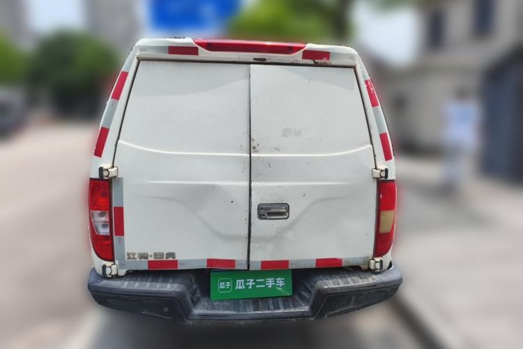 Used JMC Baodian 2023 2.5T Diesel Two-Wheel Drive Comfort Edition Standard Wheelbase JX4D25A6L Rear