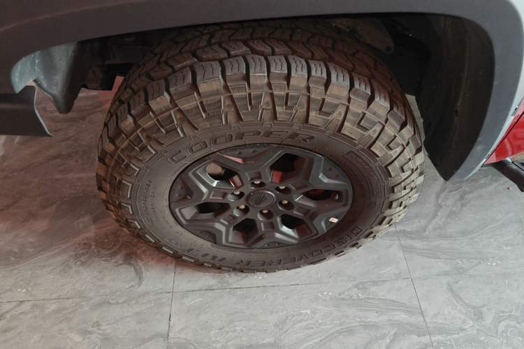 Used JMC DaDao 2023 Fly-Jiang 2.3T Gasoline Automatic 4x4 Boundaryless Model Exterior 7