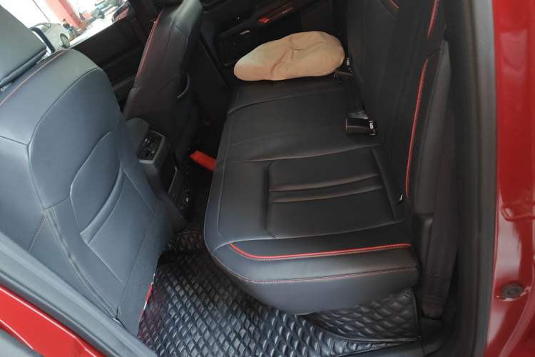 Used JMC DaDao 2023 Fly-Jiang 2.3T Gasoline Automatic 4x4 Boundaryless Model Interior 4