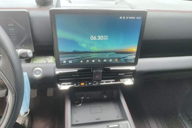 Used JMC DaDao 2023 Fly-Jiang 2.3T Diesel Automatic 4x4 Boundaryless Model Audio And AC Panel