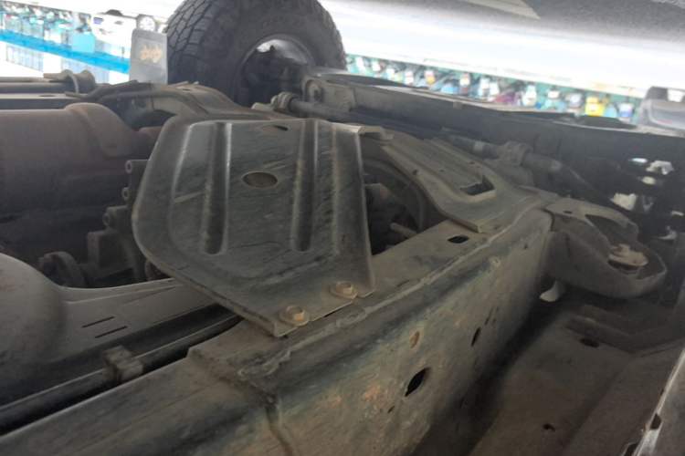 Used JMC DaDao 2023 Fly-Jiang 2.3T Diesel Automatic 4x4 Boundaryless Model Chassis Front Left
