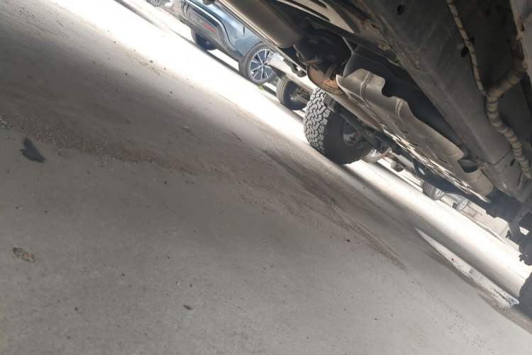Used JMC DaDao  Chassis Front Left