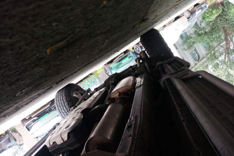 Used JMC DaDao  Chassis Front Right