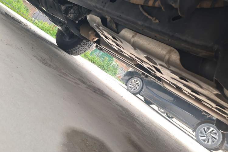 Used JMC DaDao  Chassis Rear Left