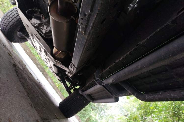 Used JMC DaDao  Chassis Rear Right