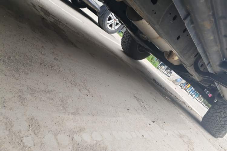 Used JMC DaDao  Chassis Rear Right