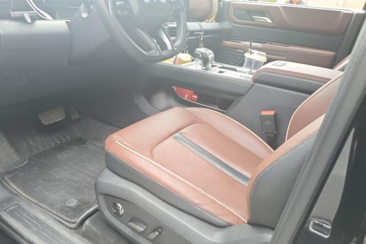Used JMC DaDao  Driver Seat