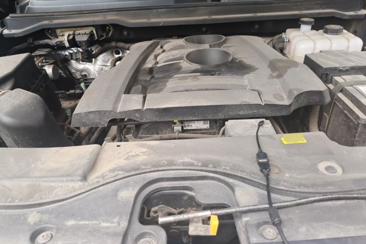 Used JMC DaDao  Engine Bay