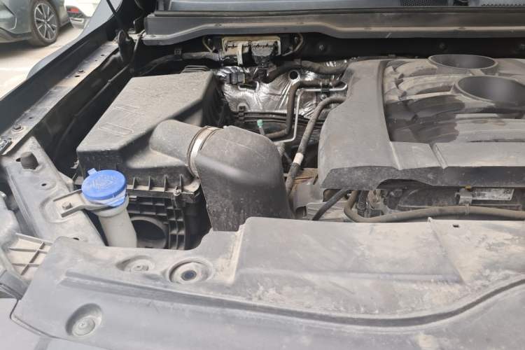 Used JMC DaDao  Engine Bay Right