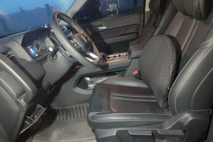 Used JMC DaDao 2023 All-Purpose Model 2.3T Diesel Automatic 4x4 Standard-Wheel Comfort Edition Left Front Seat