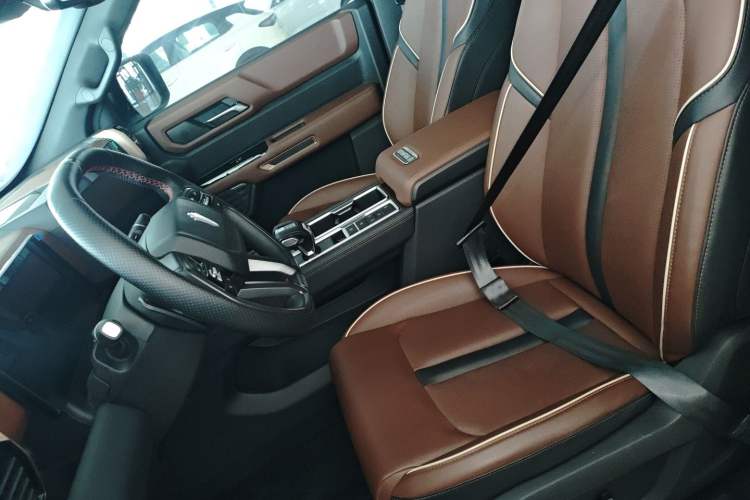 Used JMC DaDao 2023 Fly King 2.3T Gasoline Automatic 4x4 Extreme Edition Left Front Seat