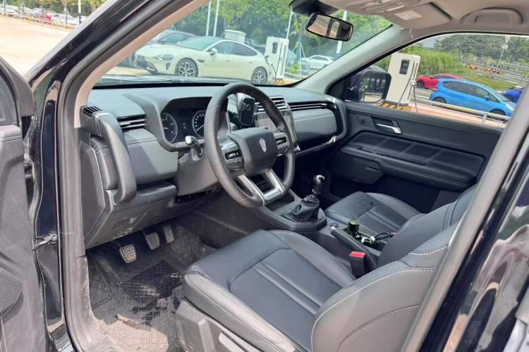Used JMC DaDao 2023 All-Purpose 2.3T Diesel Manual Two-Wheel Drive Long-Wheelbase Comfort Edition Left Front Seat