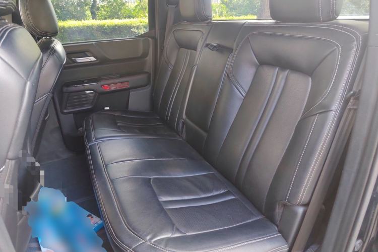 Used JMC DaDao 2023 Fly-Jiang 2.3T Gasoline Automatic 4x4 Boundaryless Model Left Rear Seat