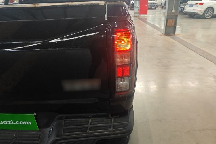 Used JMC DaDao 2023 All-Win 2.3T Diesel Automatic 4x4 Long-Wheelbase Comfort Edition Right Rear Taillight