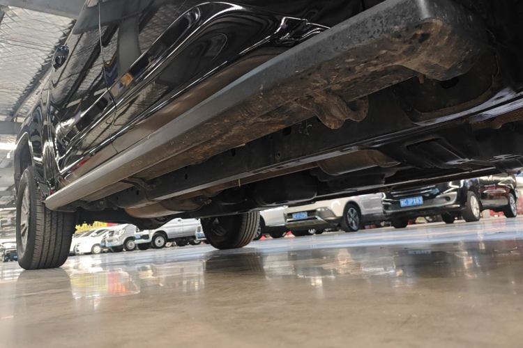 Used JMC DaDao 2023 All-Win 2.3T Diesel Automatic 4x4 Long-Wheelbase Comfort Edition Right Side Sill