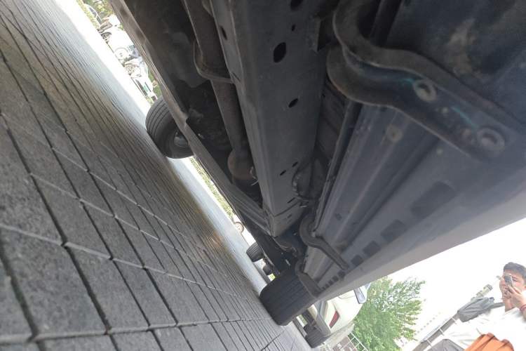 Used JMC DaDao 2023 All-Win 2.3T Diesel Automatic 4x4 Long-Wheelbase Comfort Edition Chassis Rear Right