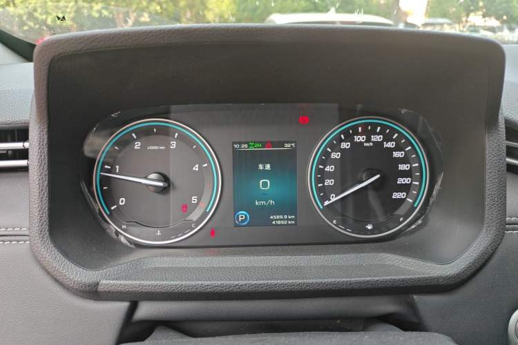 Used JMC DaDao 2023 All-Win 2.3T Diesel Automatic 4x4 Long-Wheelbase Comfort Edition Instrument Cluster