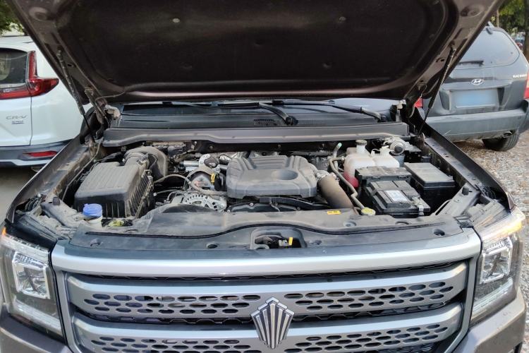 Used JMC DaDao 2023 All-Purpose 2.3T Diesel Manual Two-Wheel Drive Long-Wheelbase Comfort Edition Engine Bay